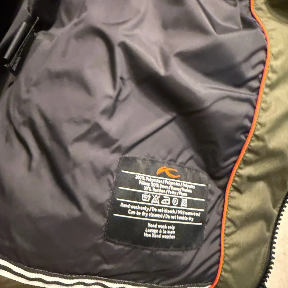 Men's Olive Green Ski Jacket with Fur Hood - Picture 8 of 11